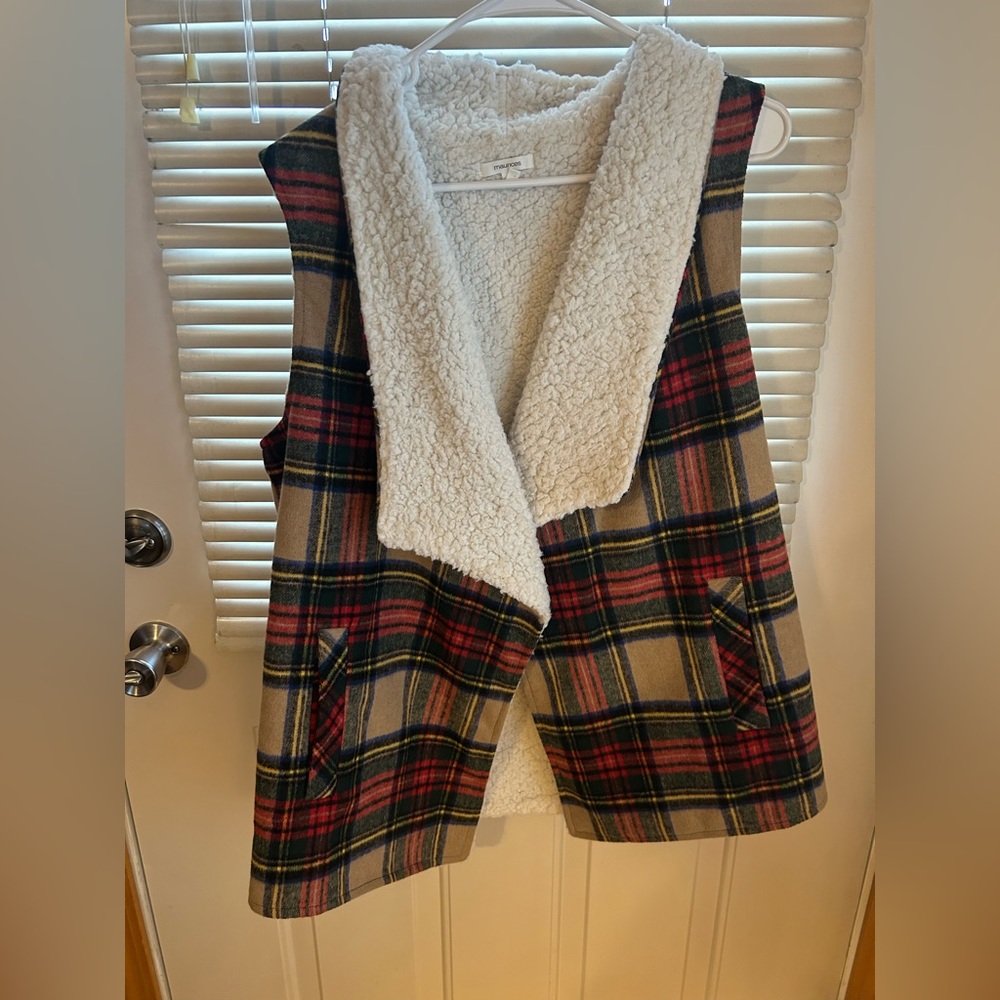 Plaid Women’s Vest, plus size 0